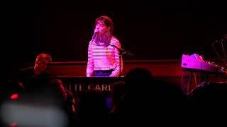 Charlotte Cardin - Go Flex