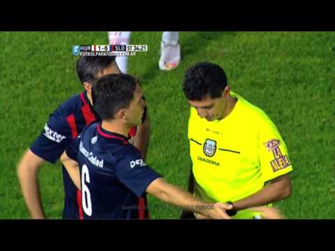 El Cuervo sufrió dos expulsiones. Huracán 1 - San Lorenzo 0. Fecha 24. Primera División 2015. FPT.