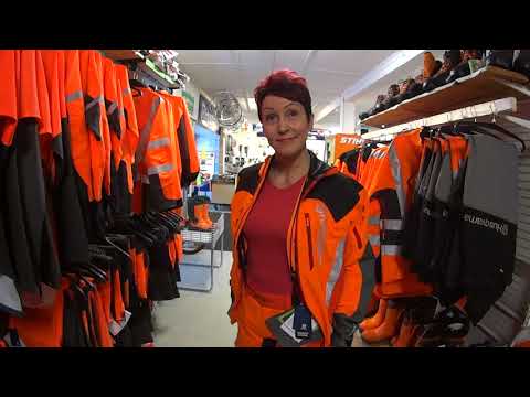 Miss Hilima and Metsola catwalk!