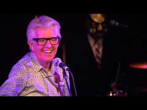 Nick Lowe and Los Straitjackets - "Half A Boy and Half A Man" (Live)