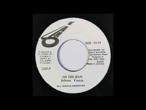 Solemn Fusion - On the Run (Sonic Sounds, 199X) & Dub