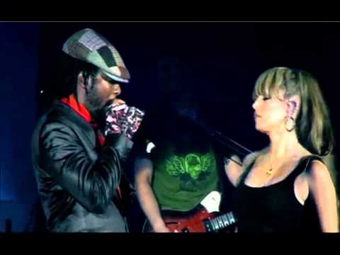 The Black Eyed Peas - Don't Phunk With My Heart (Live from Sydney to Vegas DVD)