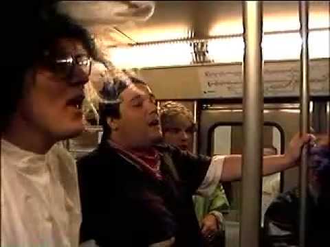 U-Bahn Kontrolloere - Im Untergrund