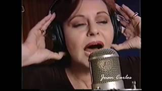 Rocio Durcal presenta su disco  &quot; Caricias &quot;  EPK.