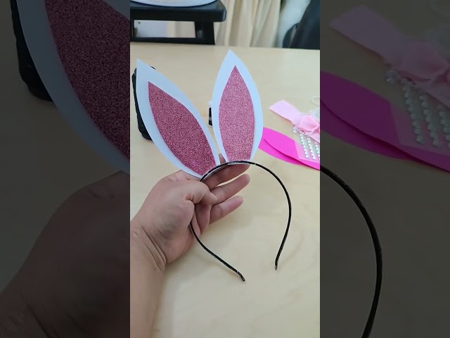 Vídeo relacionado con Satiskid 2 diademas de conejo de Pascua, orejas de conejo, diadema para disfraz de conejo, para niños y mujeres, accesorio para carnaval, Halloween, fiestas, cosplay, decoración