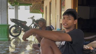 Download lagu Alasane lupi kro komar ngaleh ternyata enek seng gak di senengi mp3
