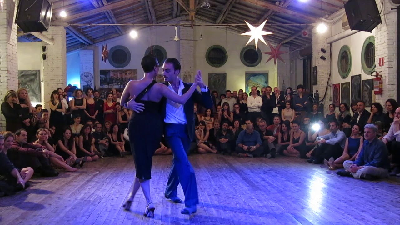 Gianpiero Galdi & Maria Filali - Juan D'Arienzo c. Alberto Echagüe "Farabute"