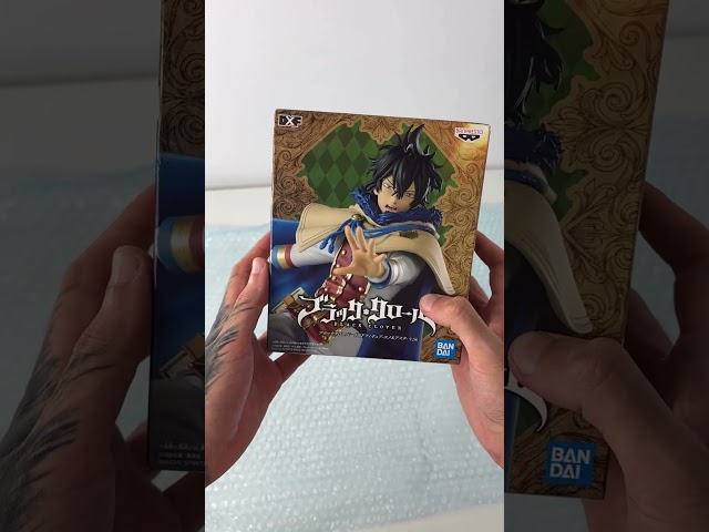 Vídeo relacionado con BARRADO Peluche de los Personajes de Black Clover - 27 Centímetros - Asta, Yuno, Yami, Noelle - Calidad Super Soft (Yuno)
