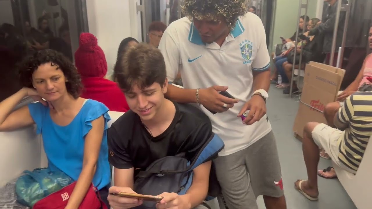 Mc Estudante - Aula de Matemática Dentro do Trem