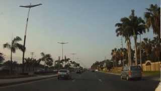 preview picture of video 'AE: Guayaquil, Vía a Samborondón. 2012-09-08'