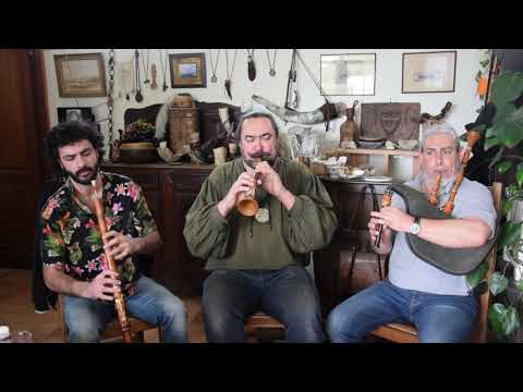 Travail d'un hanter dro en trio