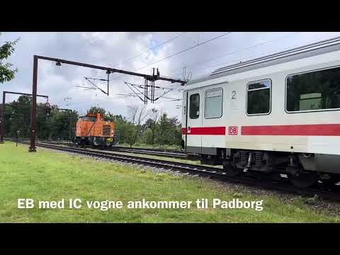 Padborg station i juli 2023, DSB EB med tyske IC vogne ankommer til Padborg Station