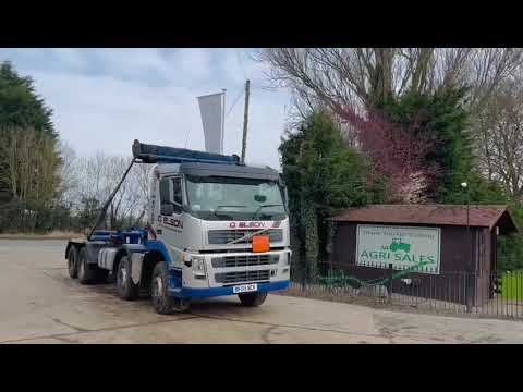 VOLVO FM400 8X4 DOUBLE DRIVE HOOK LOADER LORRY * YEAR 2009 *