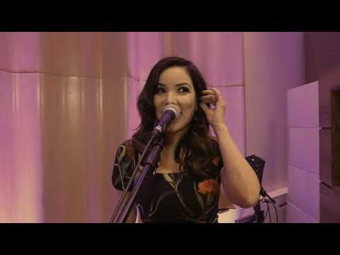 Cama e Mesa ( Roberto Carlos) versão ao vivo - Liah Soares