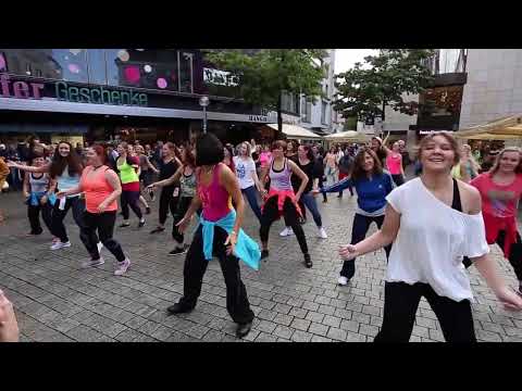 Zumbagruppe-Benefit-Flashmob 19-09-2015 Stadtmitte Osnabrück