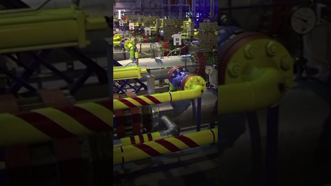 Russian Gas Exports to Europe Halted as Ukraine Transit Deal Ends | Subscribe to Firstpost