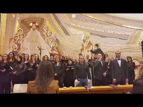 Akademický zbor UKF a sólisti - Pokoj Vám!