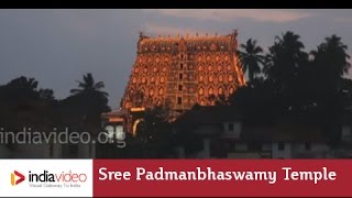 A hundred thousand lights at Sree Padmanabhaswamy Temple