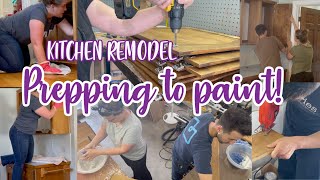 DIY KITCHEN MAKEOVER & RENOVATION DAYS 2-5 | REPLACING HINGES ON KITCHEN CABINETS | 1980'S KITCHEN