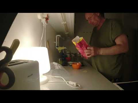 MongoTV_10968 - SPISER SKÅL SLIK SØNDAG AFTEN