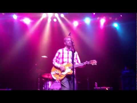 Fountains of Wayne-Stacy's Mom Live 5-11-12.Paramount Theater LI MOV