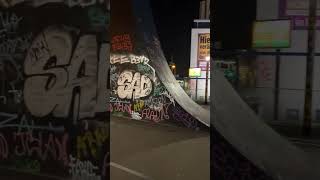 Download lagu Eastside WarschauerStrasse Skateboard Rampe #berlin #streetlife #nightcity mp3