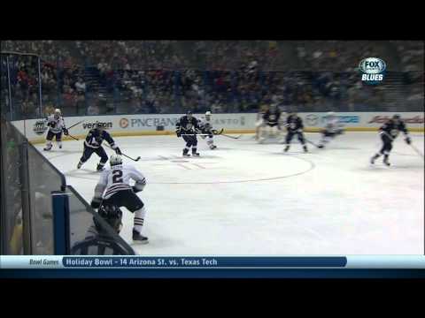 Andrew Shaw tip in PPG 2-0 Chicago Blackhawks vs St. Louis Blues 12/28/13 NHL Hockey
