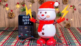 Aboringday: I Applied HIGH VOLTAGE to Electric Toys! #7 (Christmas Special)