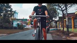 Download lagu PIYAMBAKAN Topik Sudirman (cover video) mp3 Download lagu PIYAMBAKAN Topik Sudirman (cover video) mp3