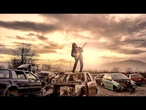 Sale & SRV feat. Bora Čorba - Ja Nisam Lud