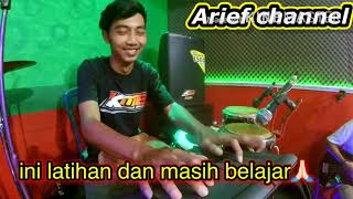 Download lagu AKU RA MUNDUR(TEPUNG KANJI) - JAMES AP. (COVER) kendang arif KMB gedruk sragen mp3 Download lagu AKU RA MUNDUR(TEPUNG KANJI) - JAMES AP. (COVER) kendang arif KMB gedruk sragen mp3