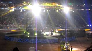 Rascal Flats sing Boston&#39;s Foreplay and Kansas Tribute at the Houston Rodeo