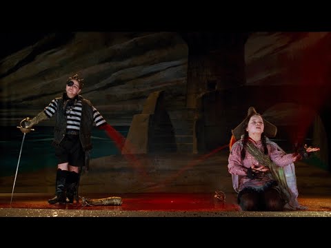 The Sanguinary Spectacle | The Addams Family [1991] (HDR)