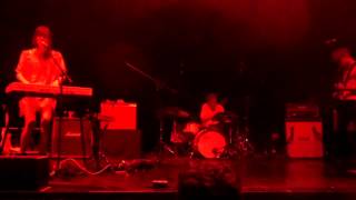 Blonde Redhead - Defeatist Anthem (Harry and I) - (Plaza Condesa 21-02-15)
