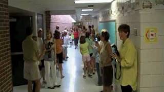 preview picture of video '6th Grade Clap Out - Cherokee Bend'