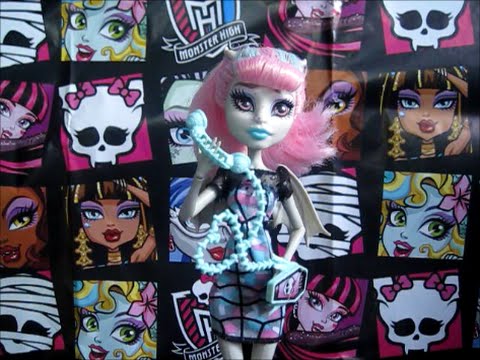 ROCHELLE GOYLE | GHOUL CHAT