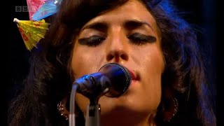 &quot;Atleast im not opening for a c#%t like Kanye&quot; Amy Winehouse Glastonbury 2008.