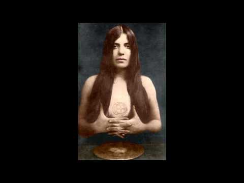 download lagu mp3 mp4 Leila Waddell, download lagu Leila Waddell gratis, unduh video klip Leila Waddell