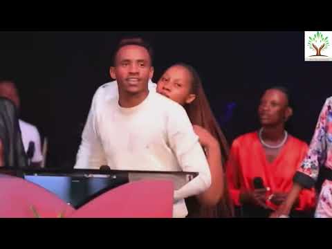 DUFITE AMASHIMWE MUMITIMA // NI MURI YESU // JOYOUS MELODY