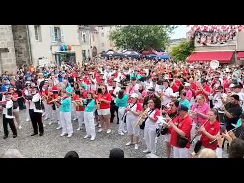 ilusión 98 banda perla de Michoacán más de 300 músicos!! Francia 2024 Bandafolies