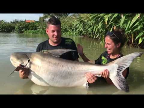 Fishing in Thailand @ Jurassic Mountain Resort and Fishing Park: Jannick takes on a Chao Phraya