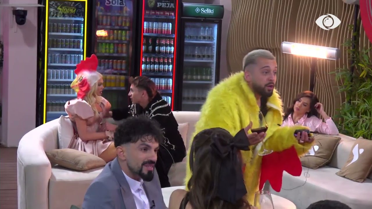 “Pini alkool dhe tmerroni vendin”/ Vijon debati Gerta-Gjesti: O pykë, shko hidhu nga muri