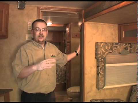 Using the Slide Out on Your RV