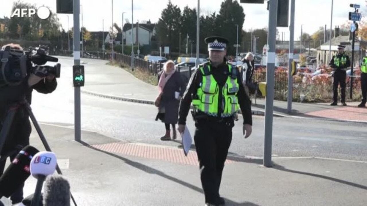 Attacco sul treno per Londra, la polizia: "Esclusa la matrice terroristica"