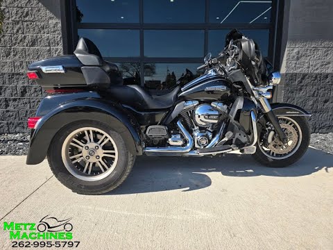 2014 Harley-Davidson Tri Glide® Ultra in Kenosha, Wisconsin - Video 1