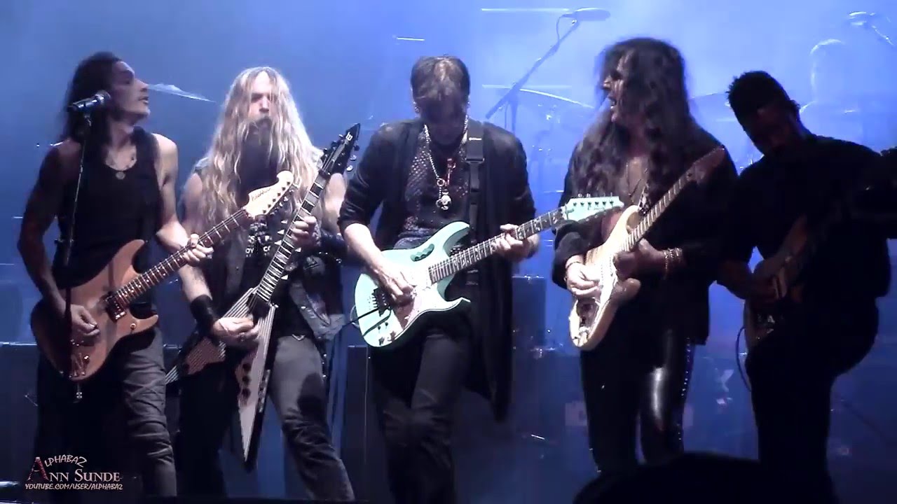 Generation Axe at the Wiltern Theatre Highway Star - YouTube