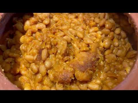 Making homemade maple baked beans, cooking from scratch, how to