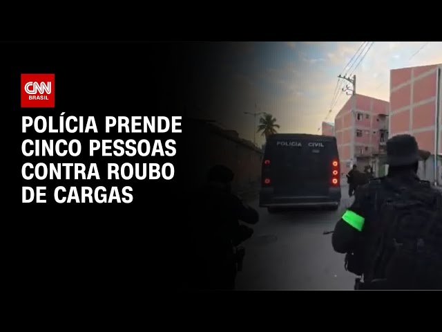 Polícia prende cinco em operação contra roubo de cargas em Manguinhos (RJ) | CNN NOVO DIA