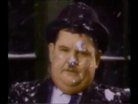 Stanlio e Ollio Sotto Zero 1930 colori part1