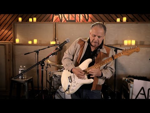 Jimmie Vaughan - Frame for the Blues (Maynard Ferguson) - 10/10/2021 - Paste Studio ATX